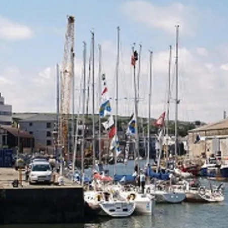 River Accomodation 3* ويكلو